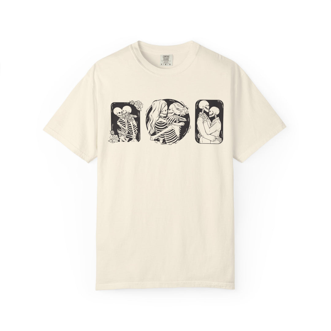 Skeleton Love Graphic T-Shirt — Vintage Gothic Couple Illustration