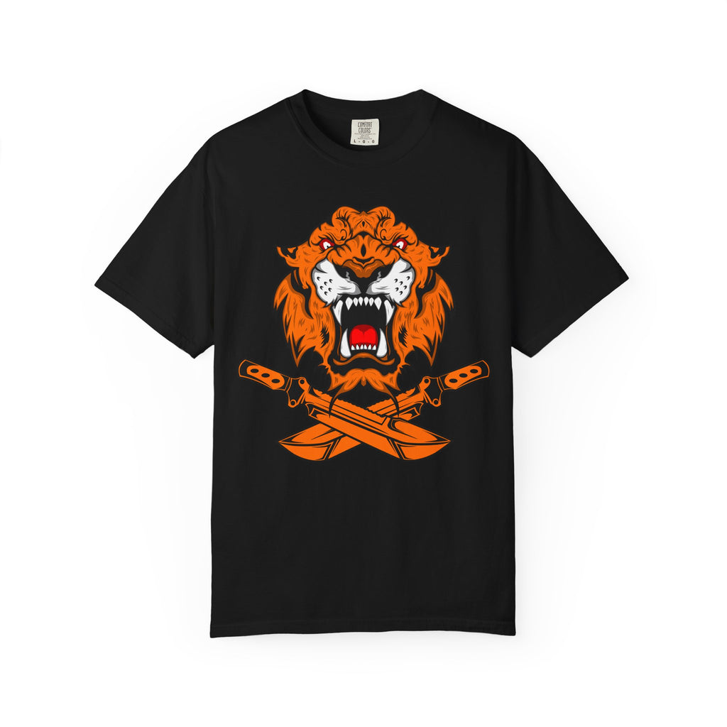 Roaring Tiger with Crossed Kukri Knives Graphic T-Shirt