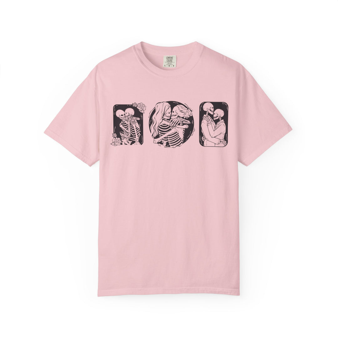 Skeleton Love Graphic T-Shirt — Vintage Gothic Couple Illustration
