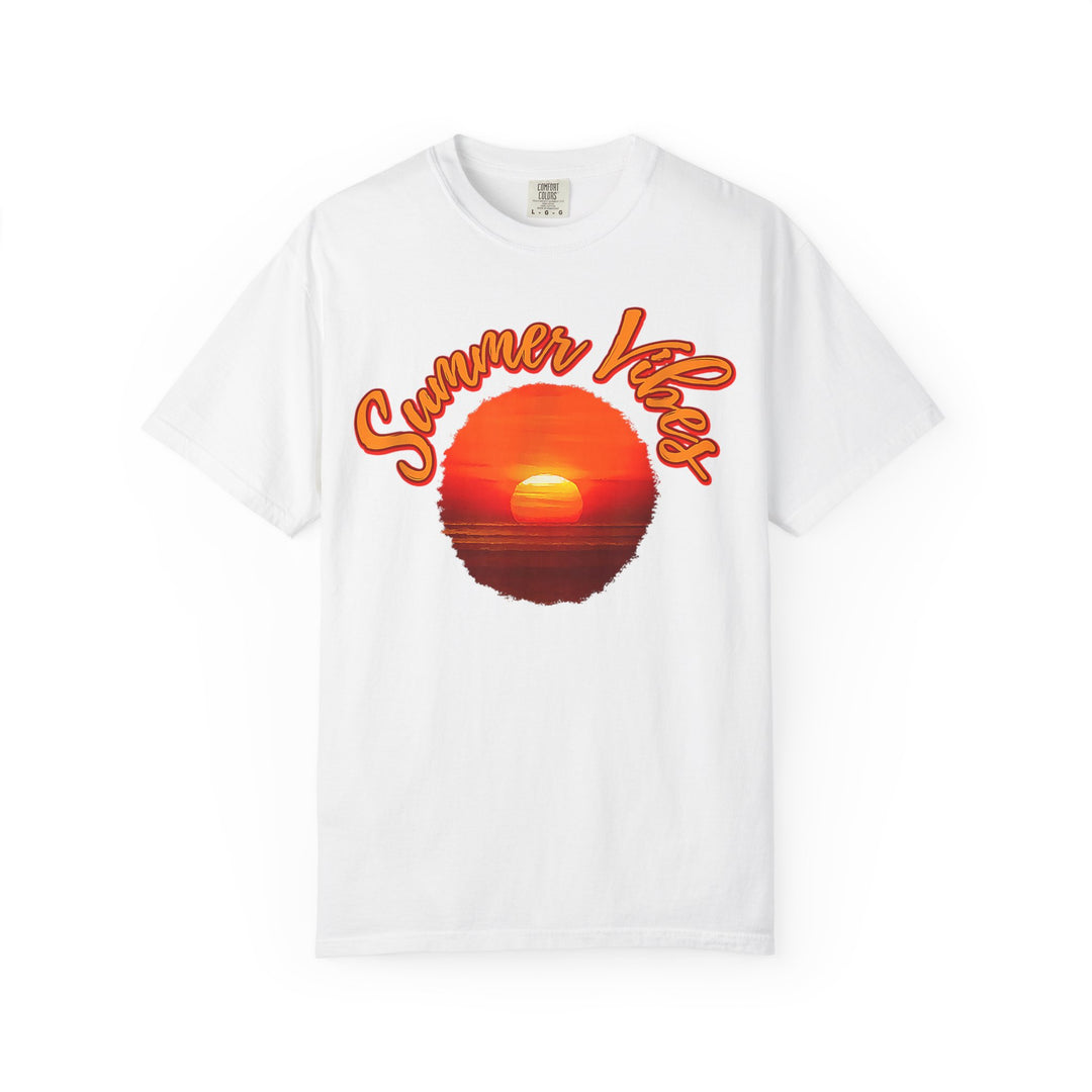 Sunset 'Summer Vibes' T-Shirt — Retro Beach Graphic Tee